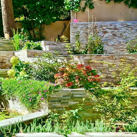 Maison De Verdure Proche De Paris * Bagneux (Hauts-de-Seine)